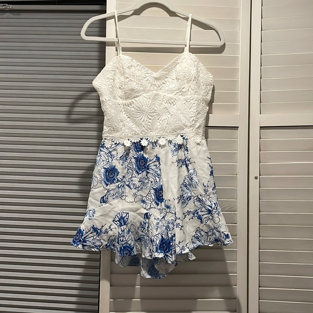 White lace and floral Romper